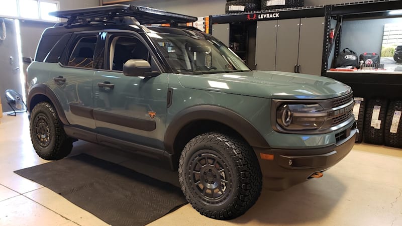 MAD-Bronco-Sport-Badlands_build_07.jpg