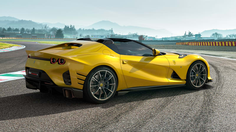 Ferrari_812_Competizione_A_3.jpg